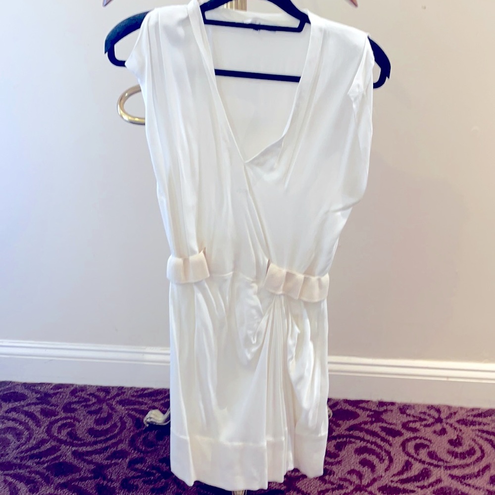 White Iro mid length dress